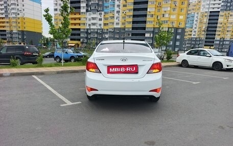 Hyundai Solaris II рестайлинг, 2015 год, 870 000 рублей, 4 фотография