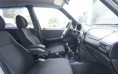 Chevrolet Niva I рестайлинг, 2007 год, 278 000 рублей, 11 фотография