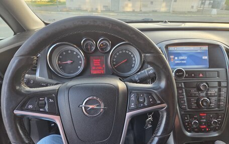 Opel Astra J, 2011 год, 740 000 рублей, 11 фотография