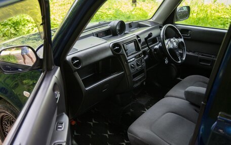 Toyota bB I рестайлинг, 2001 год, 535 000 рублей, 14 фотография