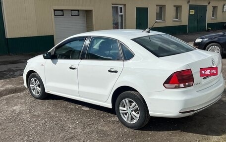 Volkswagen Polo VI (EU Market), 2018 год, 1 100 000 рублей, 4 фотография