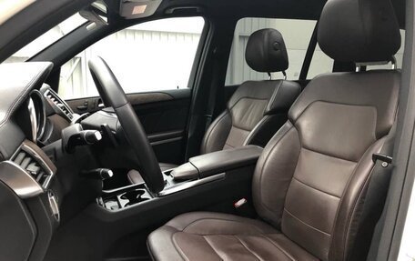 Mercedes-Benz GLS, 2015 год, 3 100 000 рублей, 17 фотография