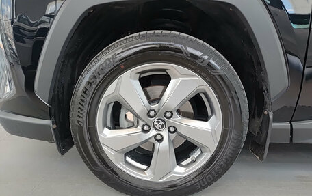 Toyota RAV4, 2020 год, 3 350 000 рублей, 22 фотография