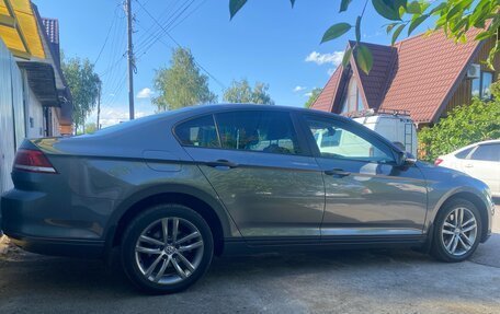 Volkswagen Passat B8 рестайлинг, 2016 год, 1 755 000 рублей, 9 фотография