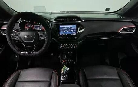 Chevrolet TrailBlazer, 2023 год, 2 326 000 рублей, 9 фотография