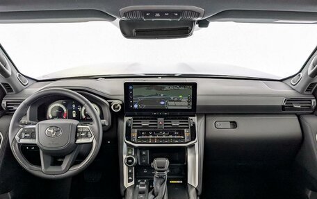 Toyota Land Cruiser, 2026 год, 15 600 000 рублей, 10 фотография