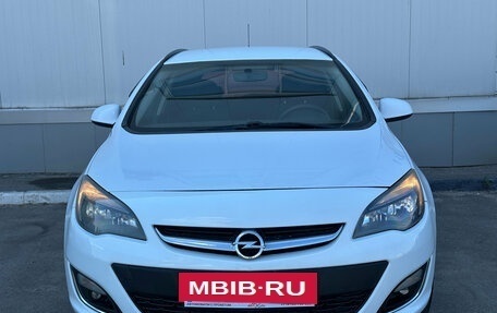 Opel Astra J, 2013 год, 790 000 рублей, 2 фотография