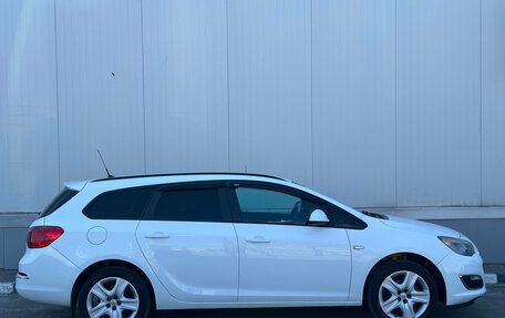 Opel Astra J, 2013 год, 790 000 рублей, 8 фотография