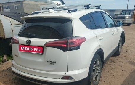 Toyota RAV4, 2019 год, 875 000 рублей, 2 фотография