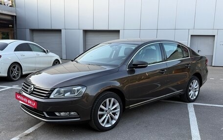 Volkswagen Passat B7, 2012 год, 980 000 рублей, 3 фотография