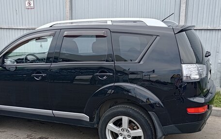 Mitsubishi Outlander III рестайлинг 3, 2008 год, 590 000 рублей, 2 фотография