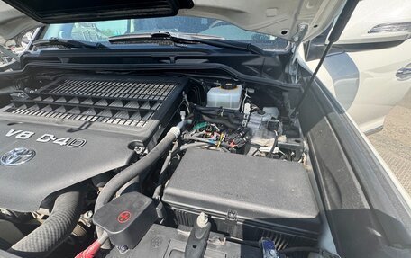 Toyota Land Cruiser 200, 2018 год, 7 600 000 рублей, 11 фотография