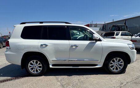 Toyota Land Cruiser 200, 2018 год, 7 600 000 рублей, 5 фотография