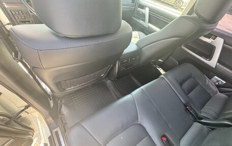Toyota Land Cruiser 200, 2018 год, 7 600 000 рублей, 33 фотография