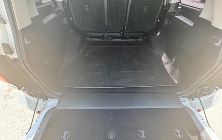 Toyota Land Cruiser 200, 2018 год, 7 600 000 рублей, 36 фотография