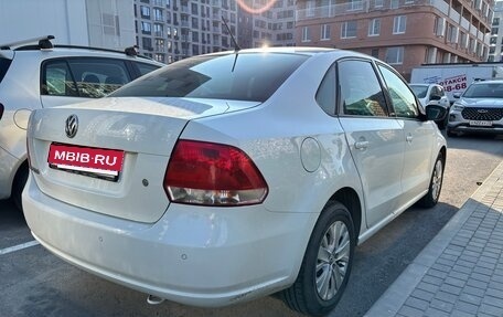 Volkswagen Polo VI (EU Market), 2014 год, 800 000 рублей, 4 фотография