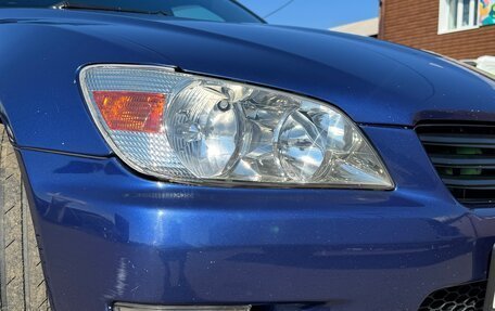 Toyota Altezza, 2001 год, 950 000 рублей, 8 фотография