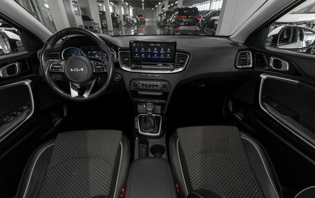 KIA cee'd III, 2022 год, 2 390 000 рублей, 8 фотография
