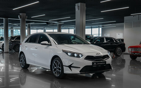 KIA cee'd III, 2022 год, 2 390 000 рублей, 2 фотография