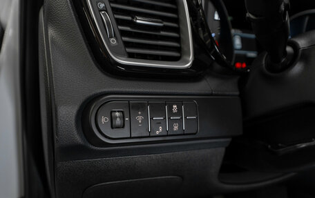 KIA cee'd III, 2022 год, 2 390 000 рублей, 21 фотография