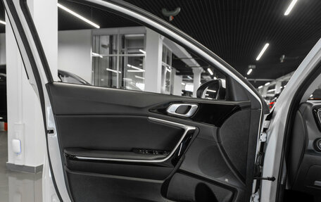KIA cee'd III, 2022 год, 2 390 000 рублей, 19 фотография