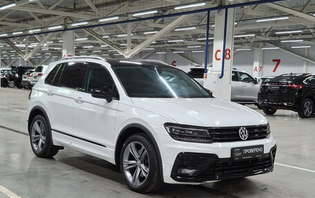 Volkswagen Tiguan II, 2019 год, 3 390 000 рублей, 3 фотография