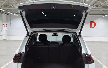 Volkswagen Tiguan II, 2019 год, 3 390 000 рублей, 12 фотография