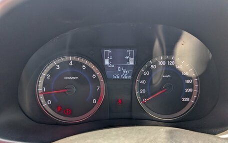 Hyundai Solaris II рестайлинг, 2016 год, 995 000 рублей, 17 фотография