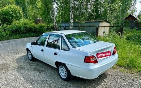 Daewoo Nexia I рестайлинг, 2011 год, 250 000 рублей, 7 фотография