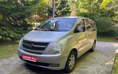 Hyundai Grand Starex Grand Starex I рестайлинг 2, 2008 год, 650 000 рублей, 2 фотография