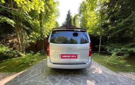 Hyundai Grand Starex Grand Starex I рестайлинг 2, 2008 год, 650 000 рублей, 4 фотография