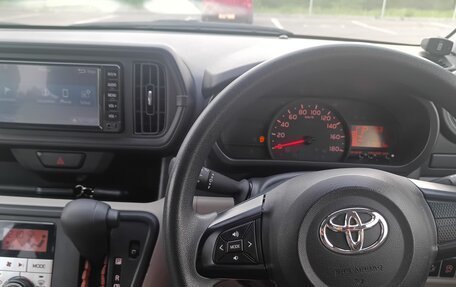 Toyota Passo III, 2017 год, 850 000 рублей, 11 фотография