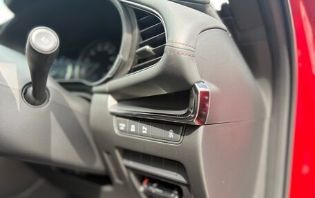 Mazda 3, 2021 год, 1 585 000 рублей, 13 фотография