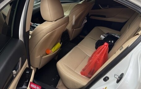 Lexus GS IV рестайлинг, 2014 год, 1 850 000 рублей, 7 фотография