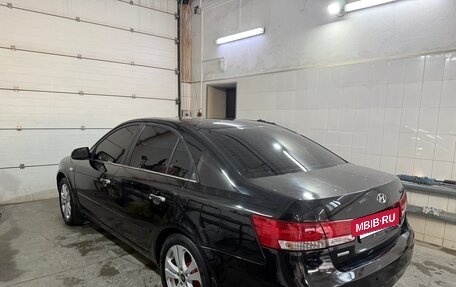 Hyundai Sonata VI, 2006 год, 599 999 рублей, 18 фотография