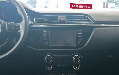 KIA Rio IV, 2018 год, 1 350 000 рублей, 18 фотография