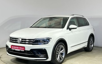 Volkswagen Tiguan II, 2018 год, 2 980 000 рублей, 1 фотография