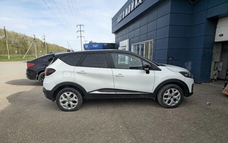 Renault Kaptur I рестайлинг, 2017 год, 1 100 000 рублей, 3 фотография
