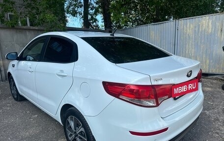 KIA Rio III рестайлинг, 2016 год, 1 190 000 рублей, 4 фотография