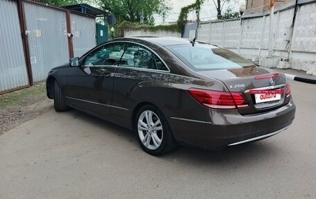 Mercedes-Benz E-Класс, 2014 год, 1 950 000 рублей, 4 фотография