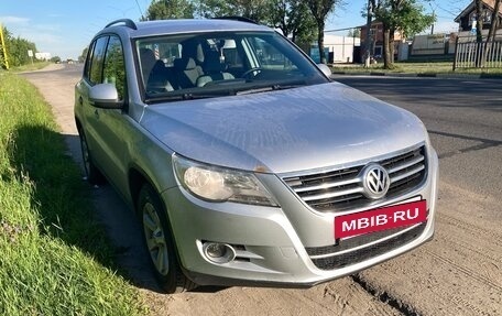 Volkswagen Tiguan I, 2010 год, 770 000 рублей, 2 фотография
