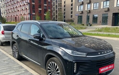 CheryExeed TXL, 2021 год, 1 785 000 рублей, 2 фотография