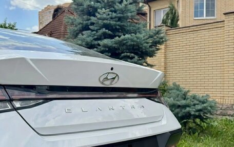Hyundai Elantra, 2026 год, 2 000 000 рублей, 6 фотография