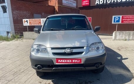 Chevrolet Niva I рестайлинг, 2013 год, 320 000 рублей, 1 фотография
