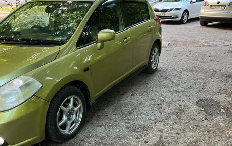 Nissan Tiida, 2005 год, 450 000 рублей, 2 фотография