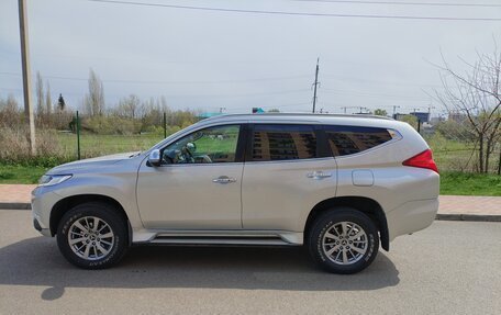 Mitsubishi Pajero Sport III рестайлинг, 2017 год, 2 128 000 рублей, 8 фотография