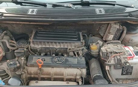 Skoda Roomster, 2013 год, 400 000 рублей, 8 фотография