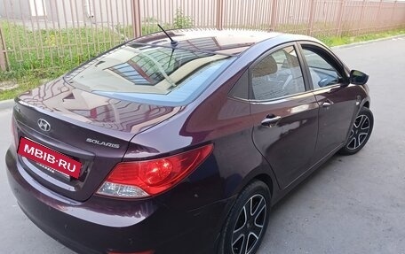 Hyundai Solaris II рестайлинг, 2012 год, 720 000 рублей, 4 фотография