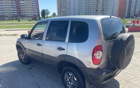 Chevrolet Niva I рестайлинг, 2013 год, 320 000 рублей, 7 фотография