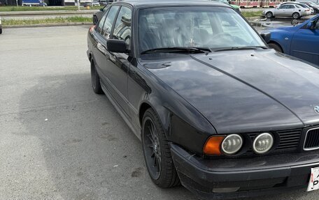 BMW 5 серия, 1993 год, 700 000 рублей, 3 фотография